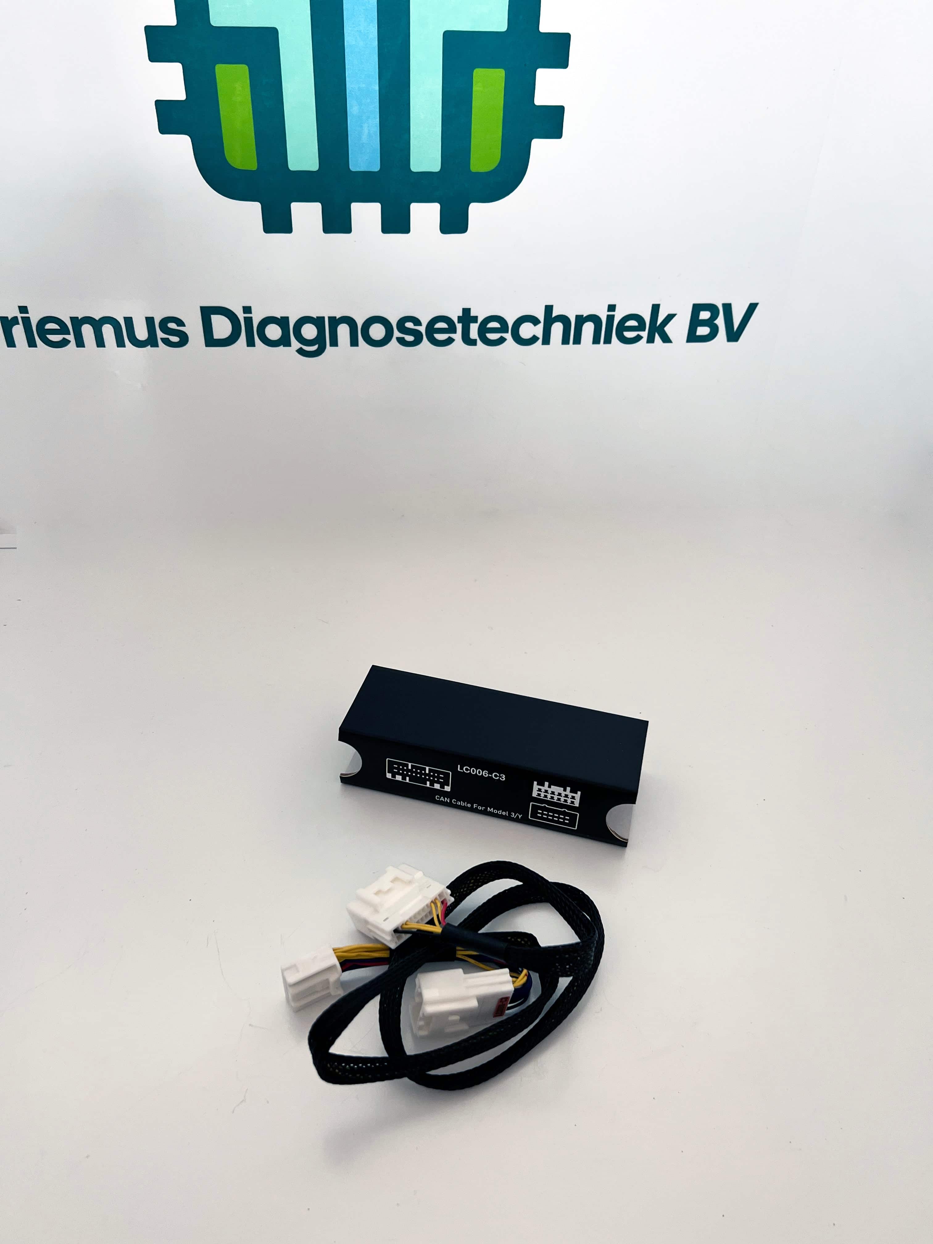 LOKI voor Tesla Basis 